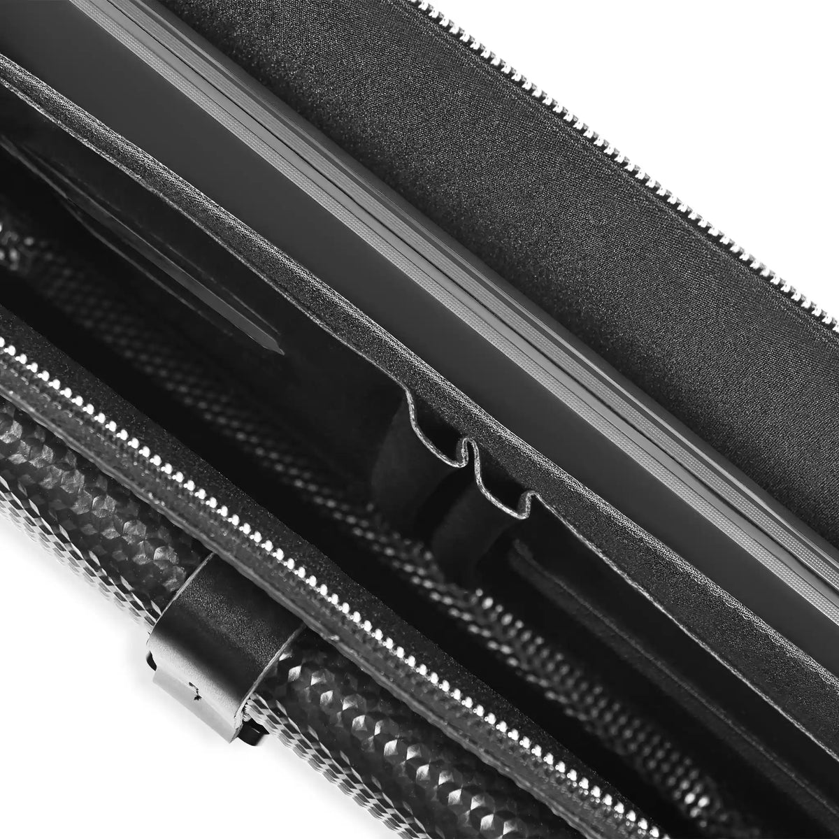 Focused Achiever case 15.6-inch