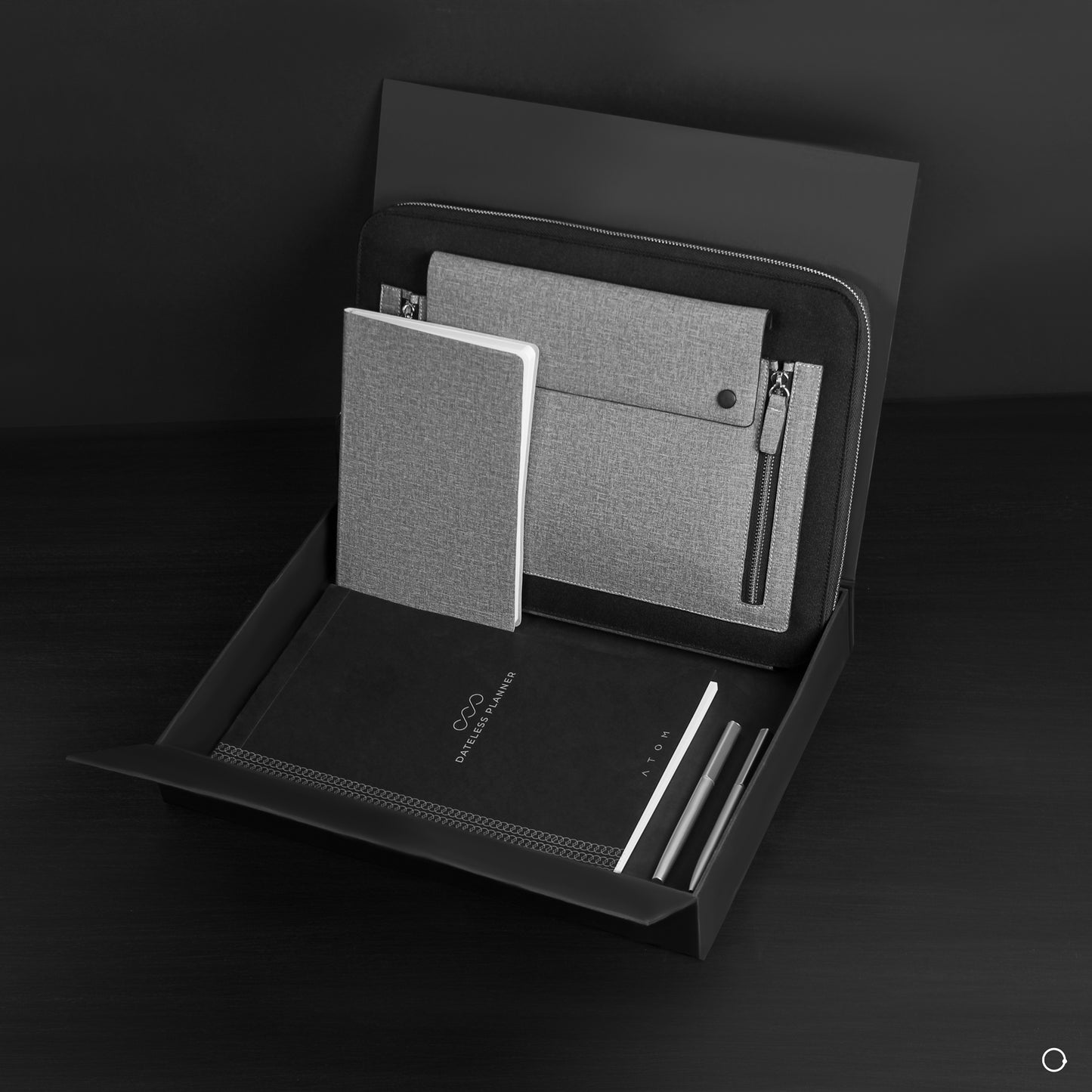 Trio Work Grey Package