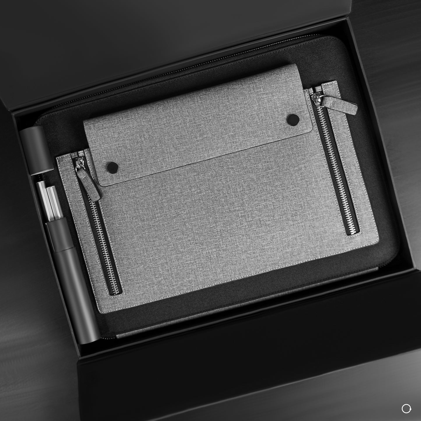 Trio Work Grey Package