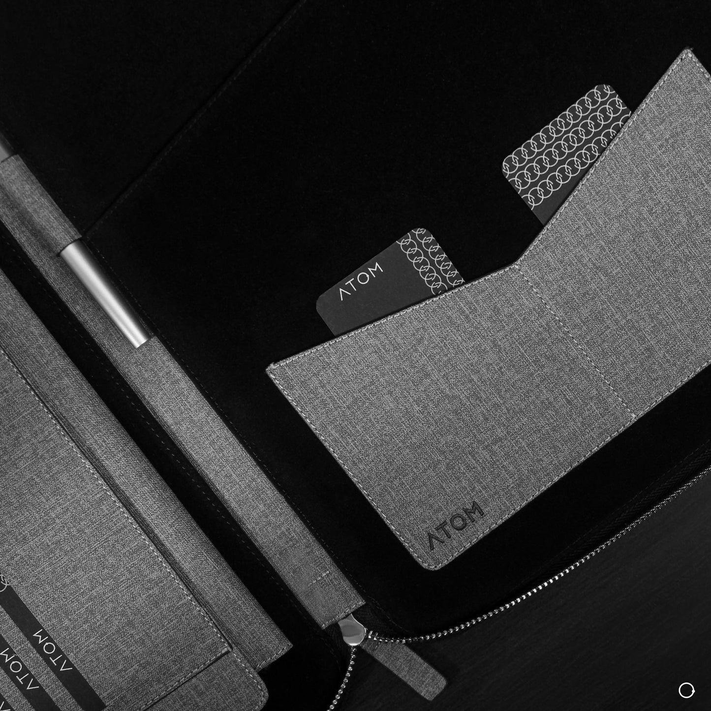 Trio Work Grey Package