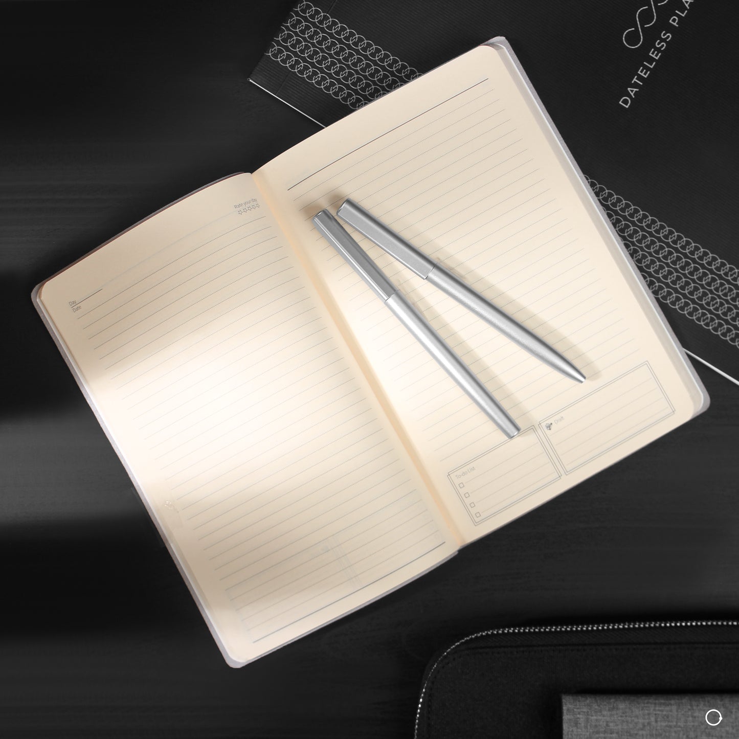Trio Work Grey Package