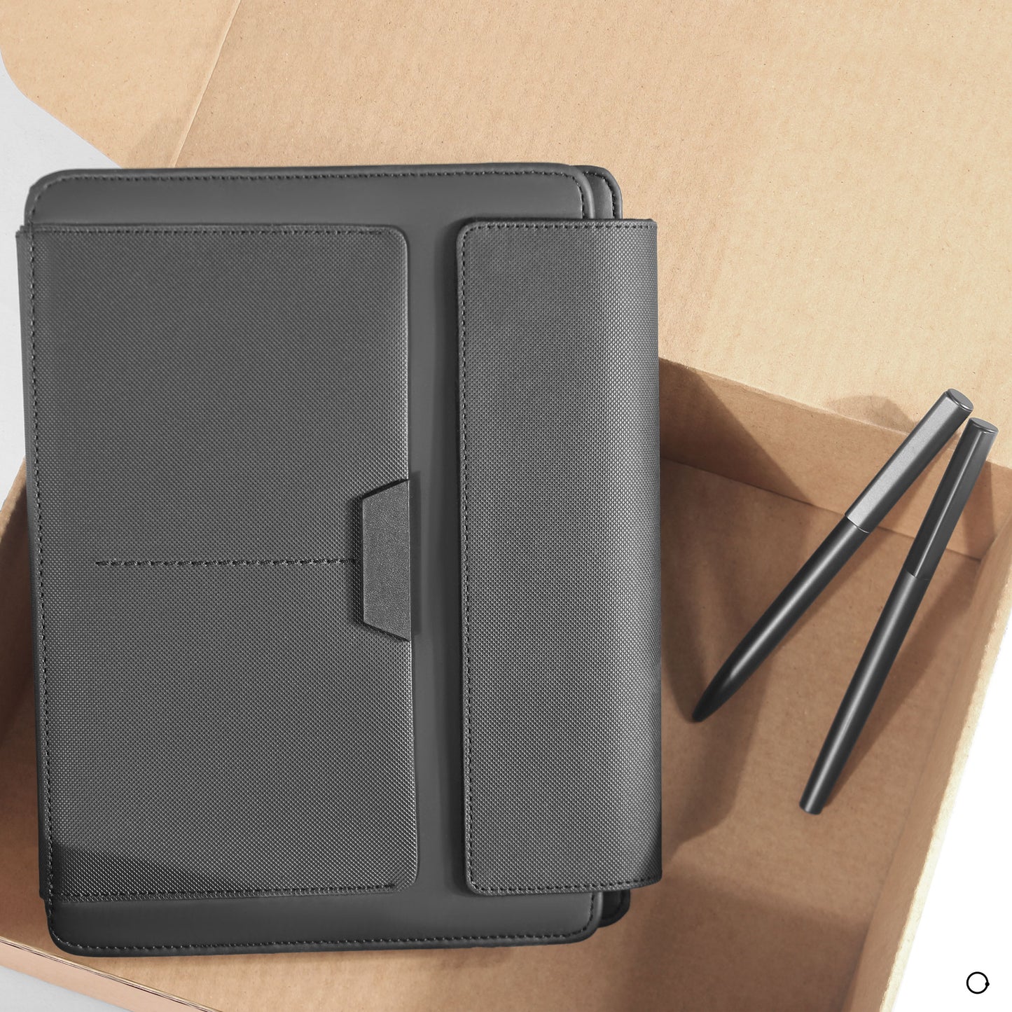 pen set and planner