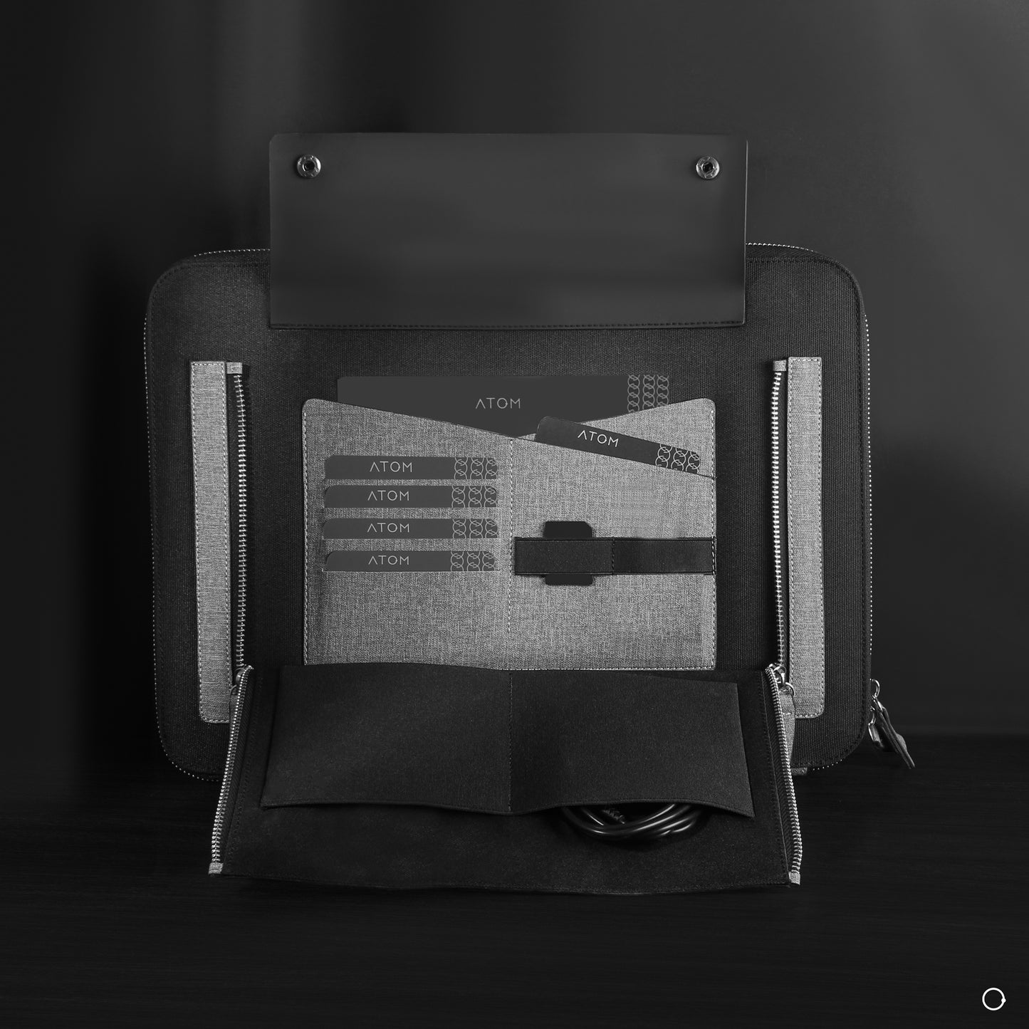 Premium laptop sleeve