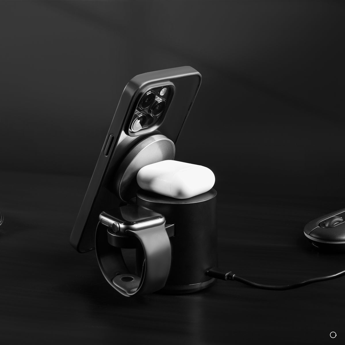 Smart Office In Glold and Black
