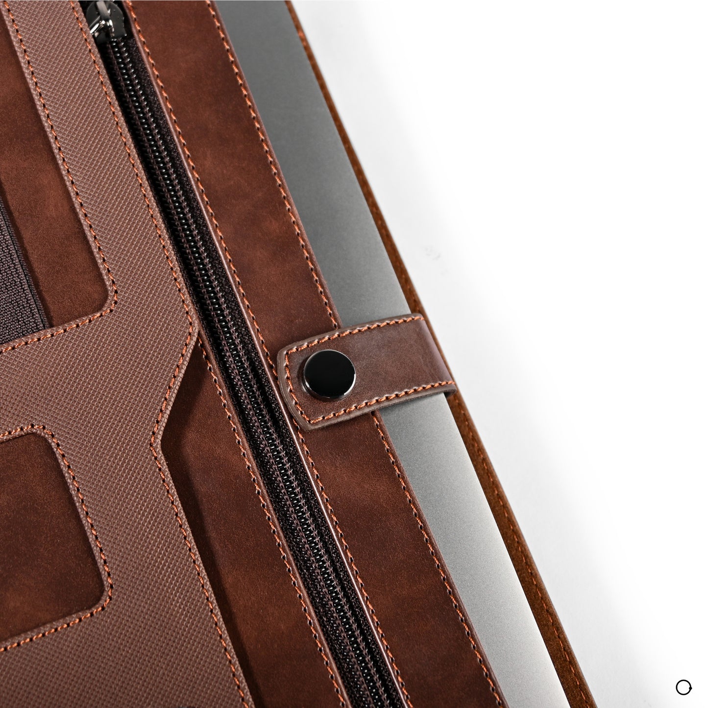 Brown slim laptop sleeve
