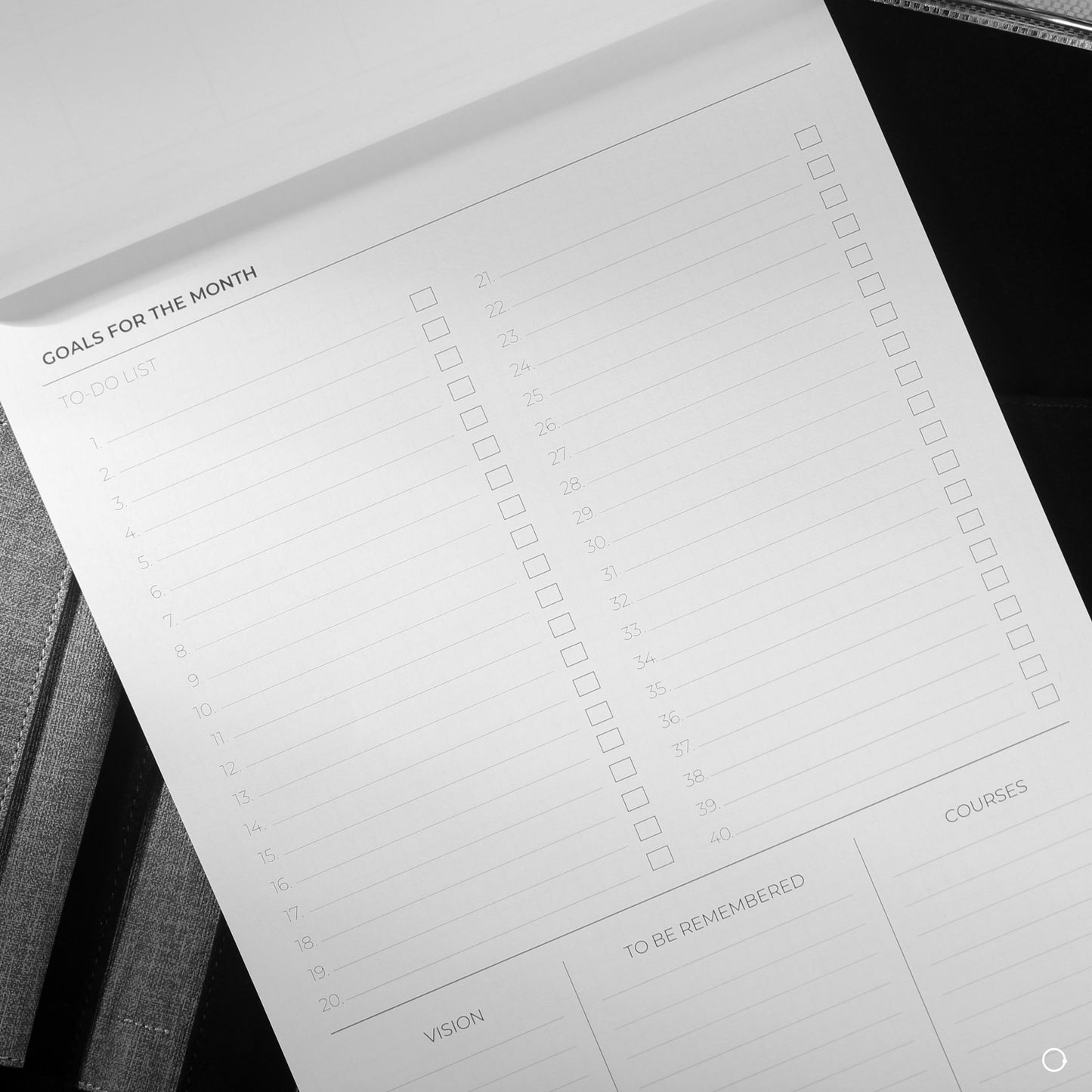 Goal-setting planner

