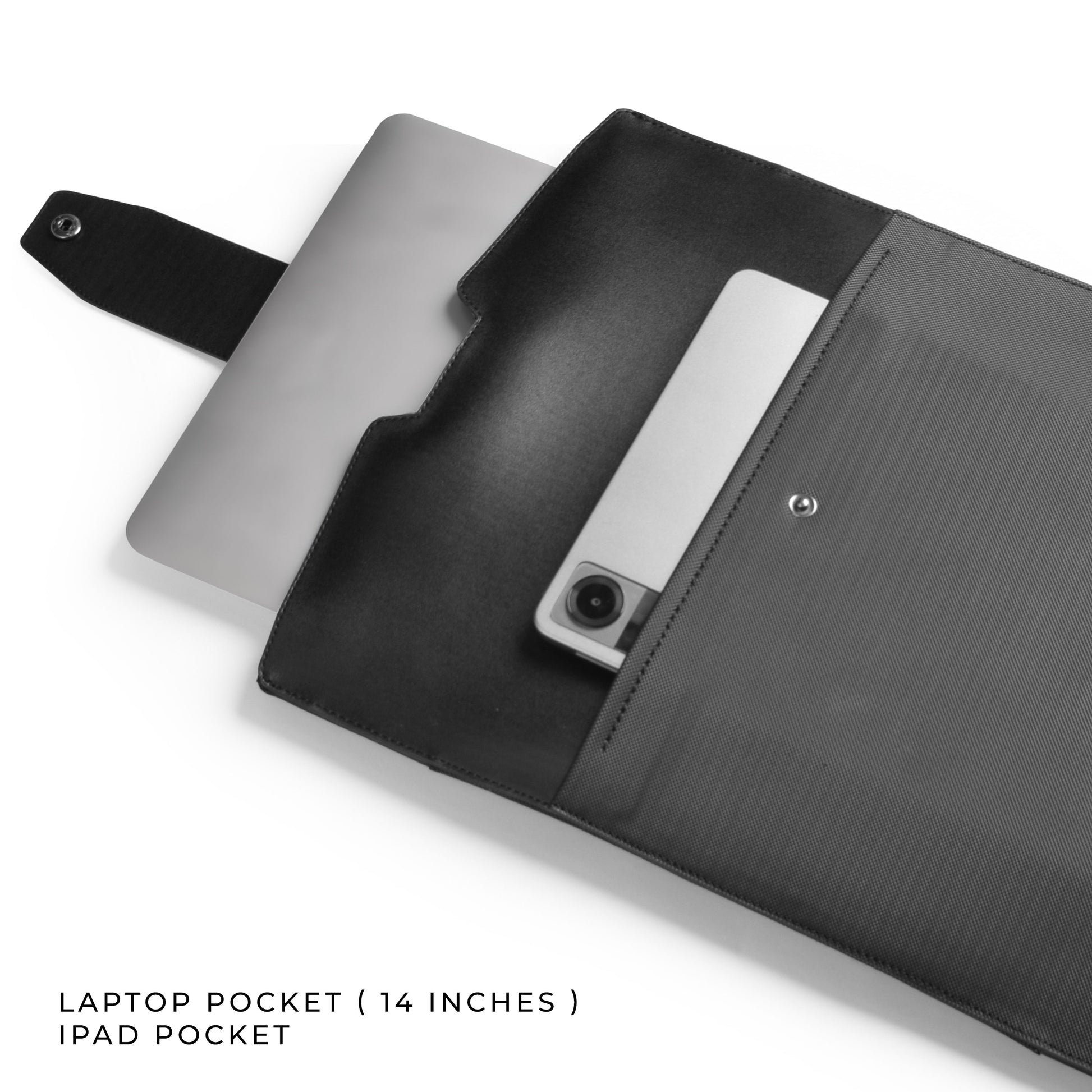 black Padded laptop sleeve