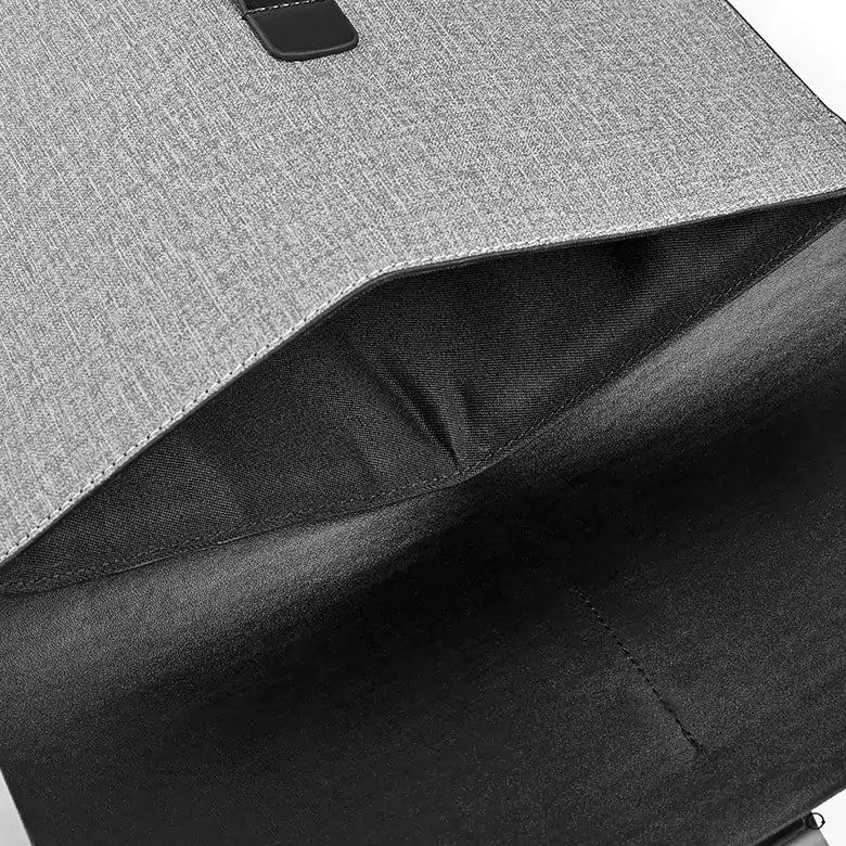 Textured synthetic leather laptop sleeve 