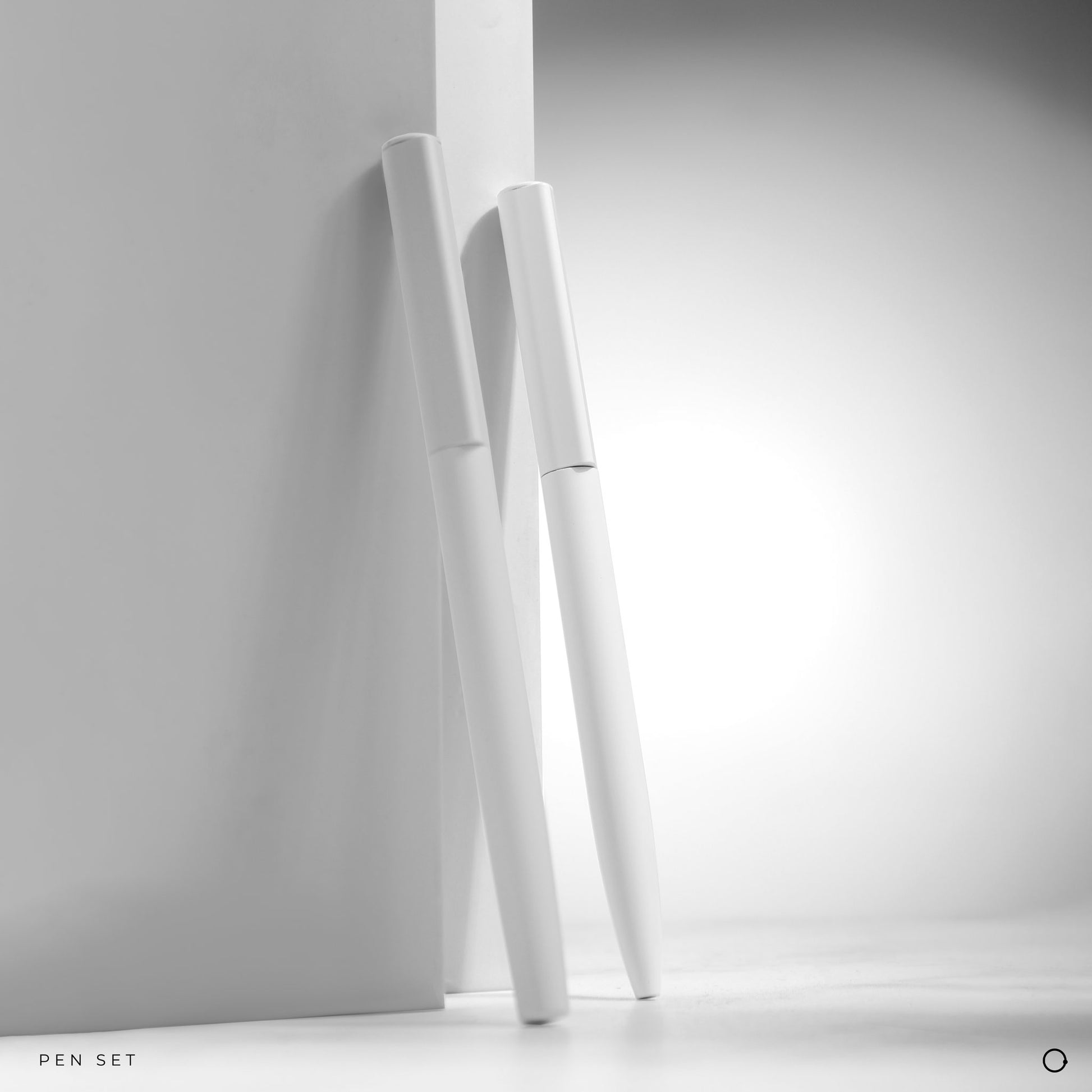 White Pen Set