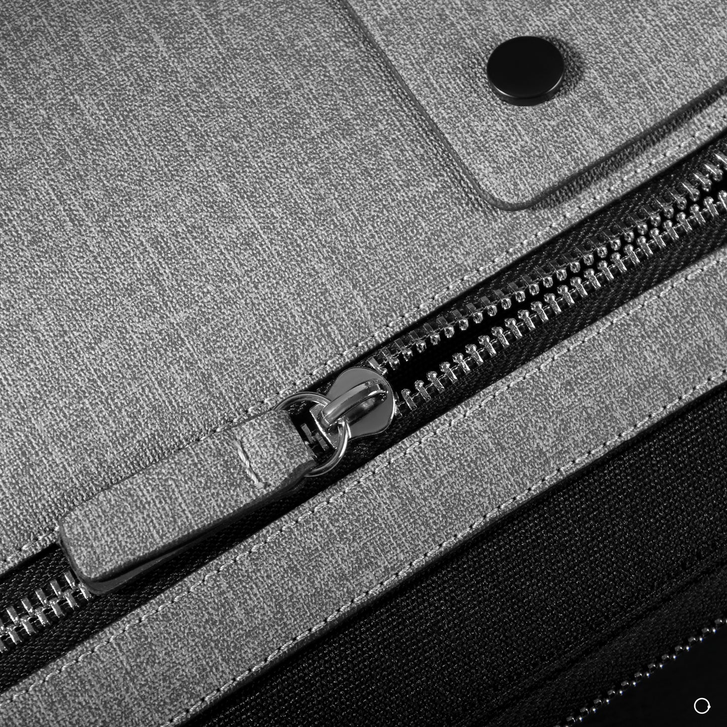 Leather laptop sleeve with compartments