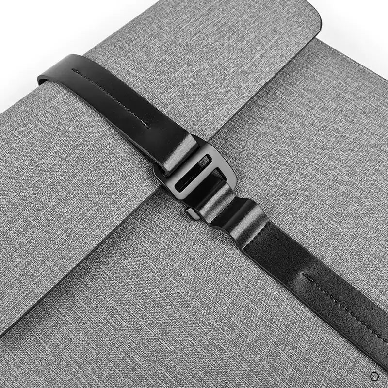 laptop sleeve with Buckle closure