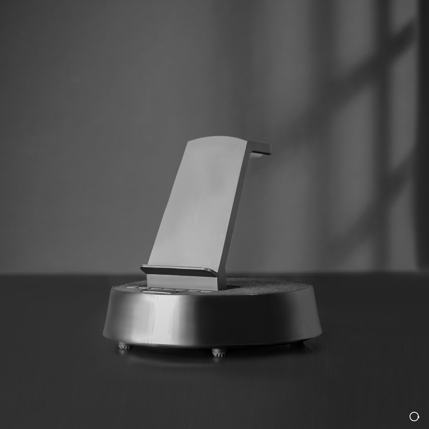 LED wireless charging station